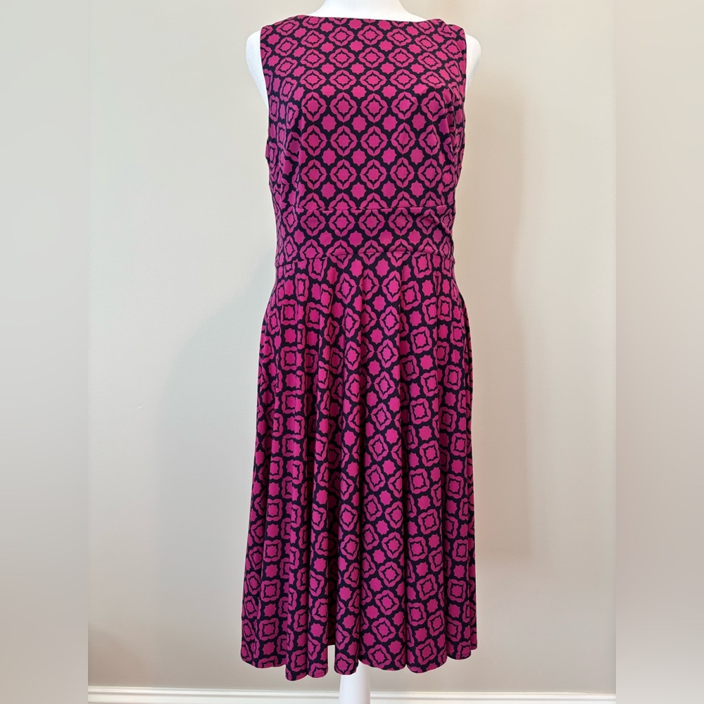 DM Collection Sleeveless Dress Fuscia/Navy Womens 8 Lined Bodice